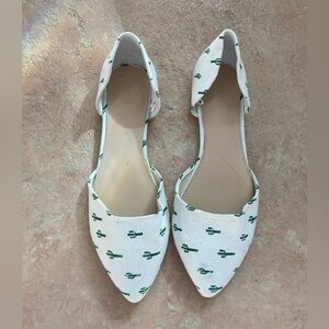 Forever 21 Women's Cactus Cream Green Pointed Toe Canvas Dorsay Flats Size 10